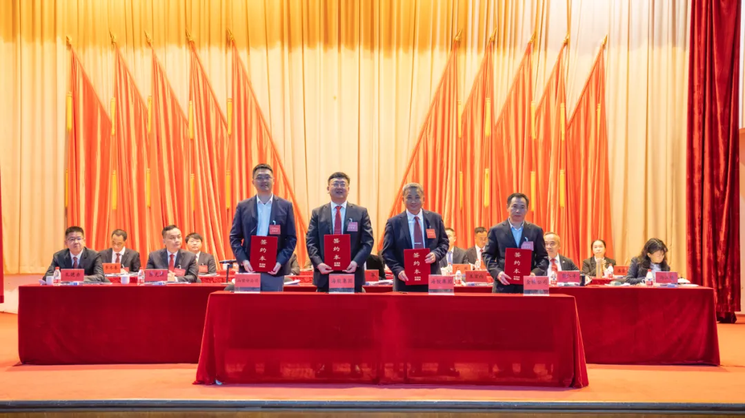 1740536079830039476.jpg 1740536079830039476.jpg